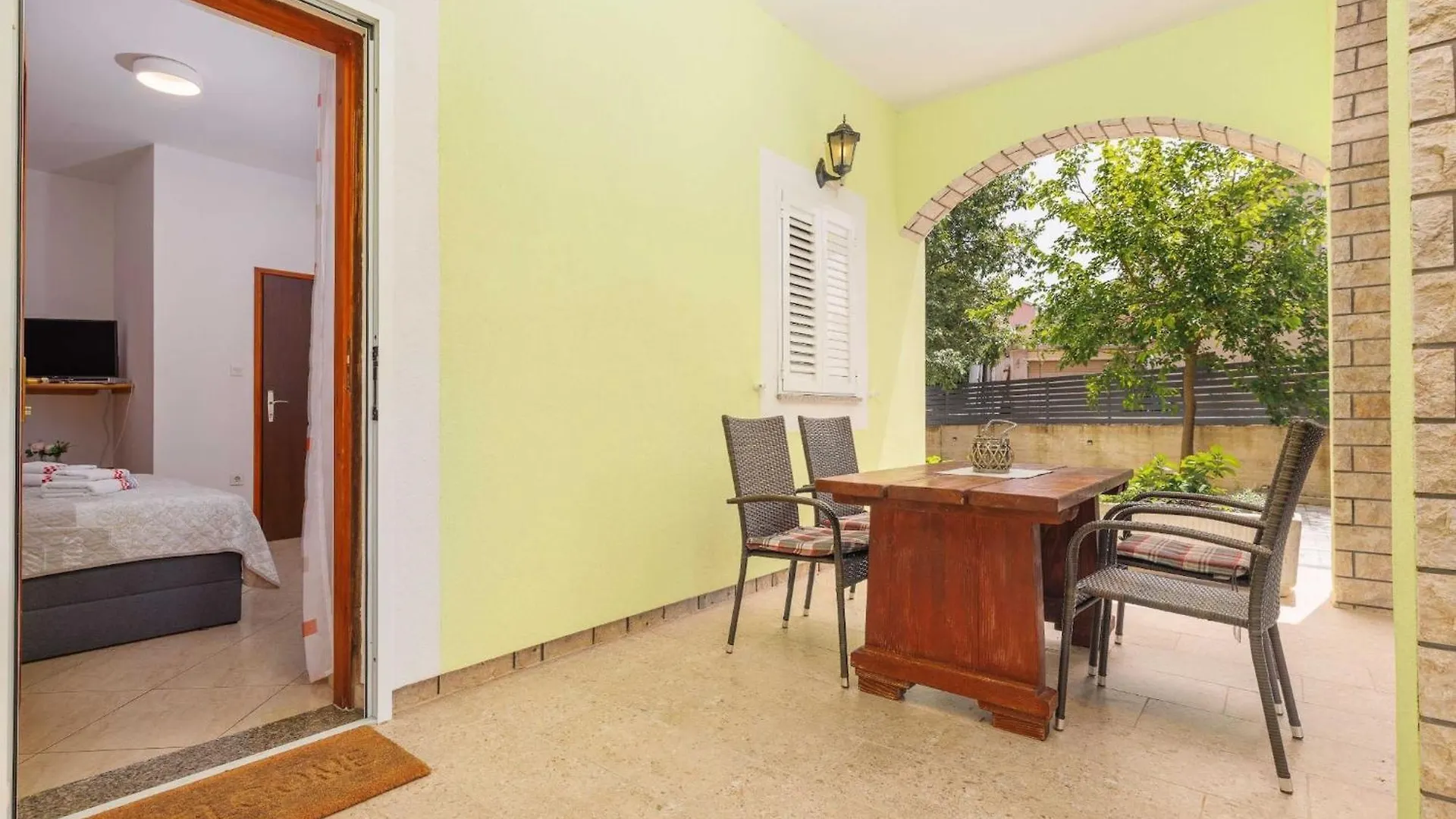 Wonderful Krk Island Stay Shared Pool, Grill Patio, And Nearby Beaches - Studio Apartment Krk Town 0*,  Croatia